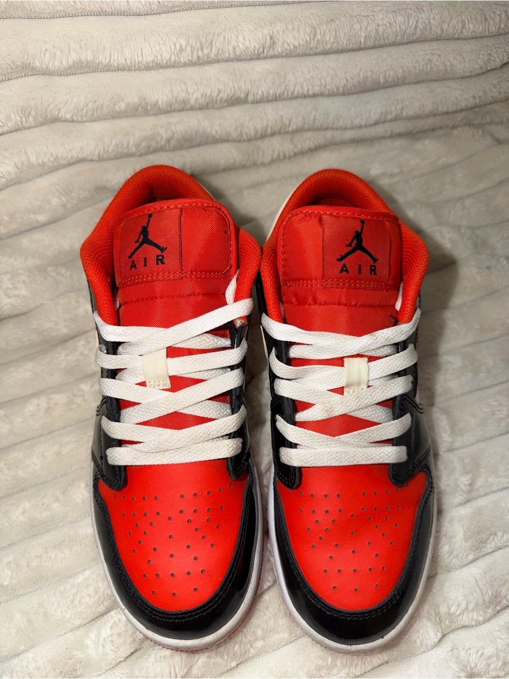 Air Jordan 1 Halloween Edition - Picture 5 of 6